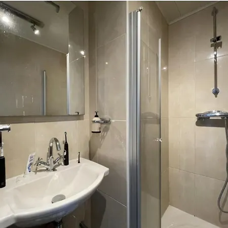 Boven De Wibra Apartamento Zutphen